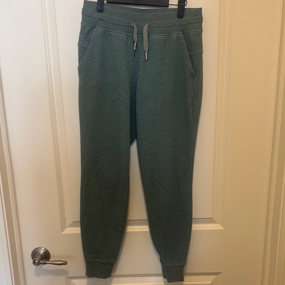 Lululemon Warm Down Jogger Mid Rise Heathered Tidewater Teal - Picture 4 of 5